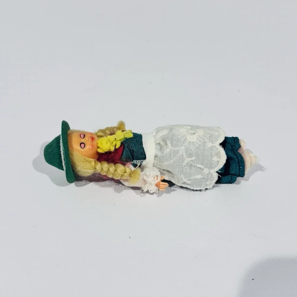 Vintage‎ European Culture Souvenir Celluloid Sleepy Eye Girl Doll 5